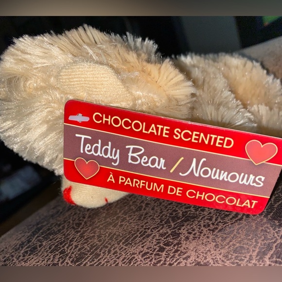 Chocolate Scented 6 Inch Plush Teddy Bear Greenbrier Inc. (New) - Picture 9 of 13